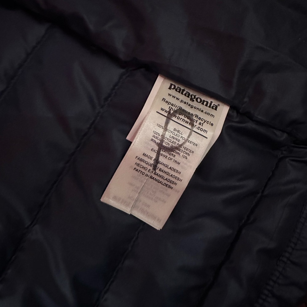 Patagonia down puffer sweater jacket - Picture 7 of 9